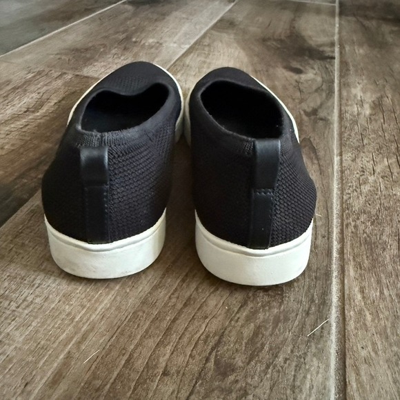 Vionic Womens Uptown Knit Skimmer Flat, Black, 6.5 - Picture 7 of 11